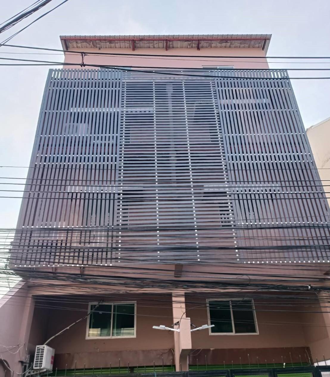 Oyo 75416 Rama3 Sunrise Hostel بانكوك المظهر الخارجي الصورة